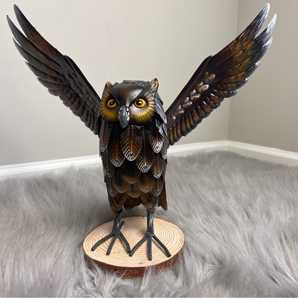Owl Standing Metal Bird Art Sculpture for Patio Backyard Pond Outdoor Decoration